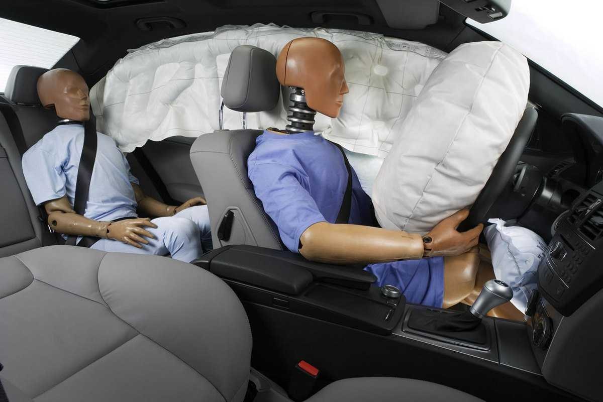 Инновации в автомобильной безопасности: защита водителей и пассажиров